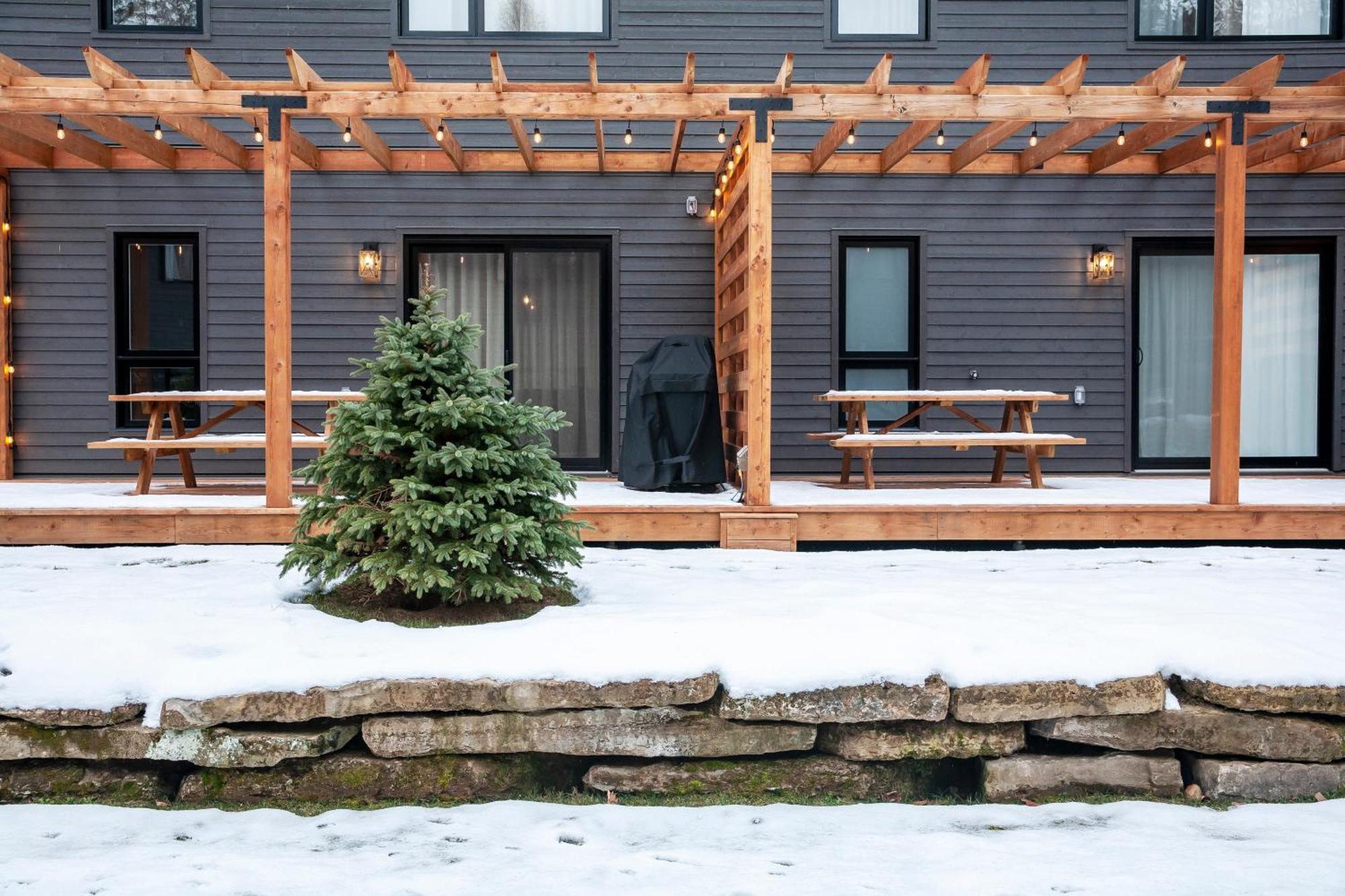 Suites Du Lac Moore Mont-Tremblant Bagian luar foto